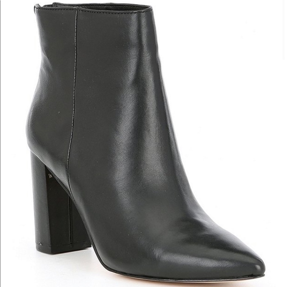 The perfect Leather block bootie🤩